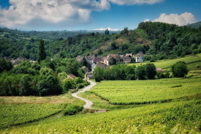 Villaggio francese per turismo responsabile