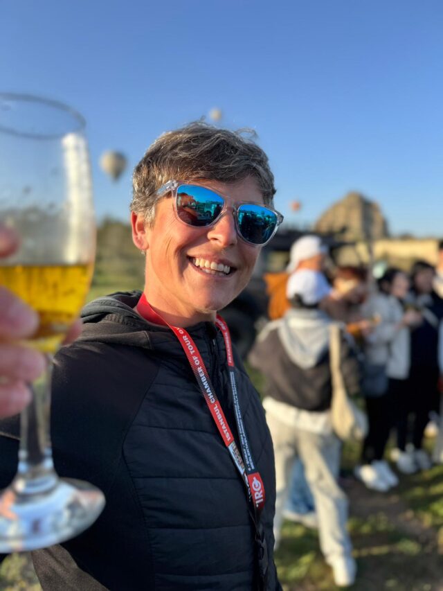 Giorgia in Turchia durante attività di scouting destinazioni